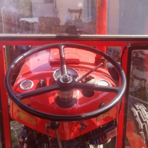 IMT 533 deluxe, generalno uređen traktor, reg do 5mj 2024g,