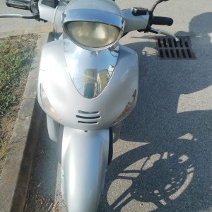 skuter cf moto 150ccm cijena 500 eura