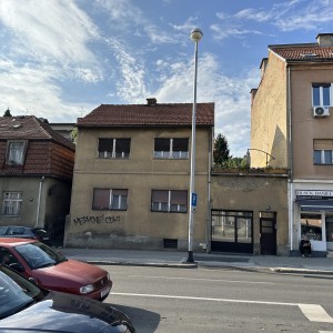 Prodaje se kuća s dvorištem u Ilici, Zagreb