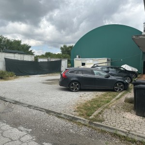 Iznajmljuje se poslovni prostor za skladištenje