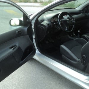 peugeot 206 hdi 188000km.klima,reg.do 06.24.