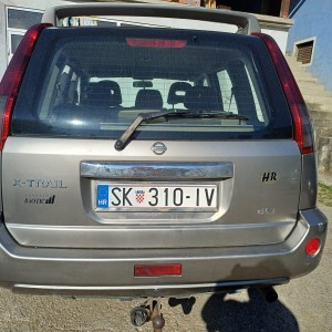 Nissan x trail