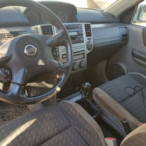 Nissan x trail