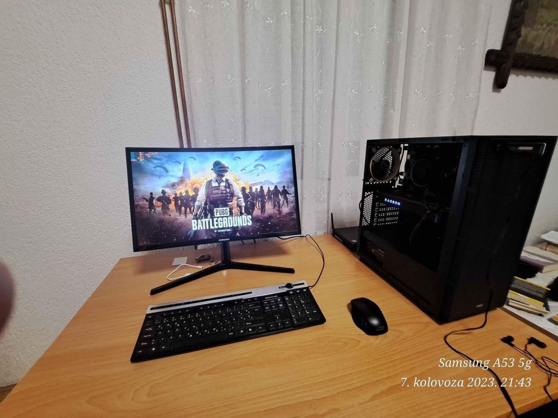 Gaming pc : I3 12100F, RX 5700XT- 8GB