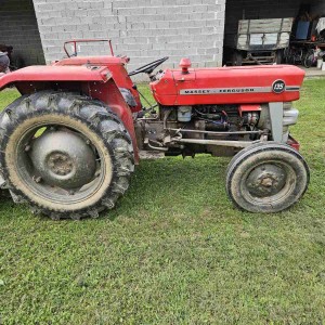 Massey Ferguson 135