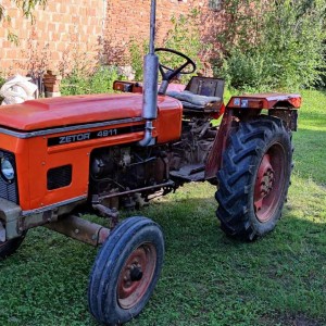 TRAKTOR ZETOR 4911