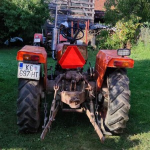 TRAKTOR ZETOR 4911