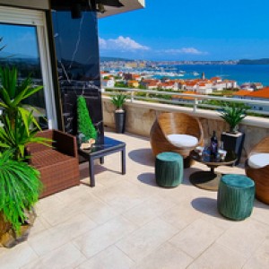 Stan: Seget Donji, 170 m2, penthouse sa savršenim pogledom na more (prodaja)