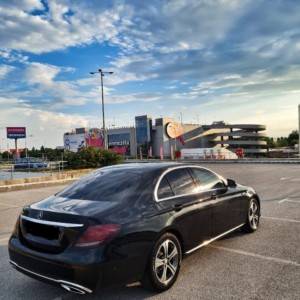 Mercedes-Benz E-klasa 220 D Avantgarde Odličan Servisiran