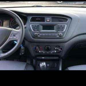 prodajem auto hyundai i20