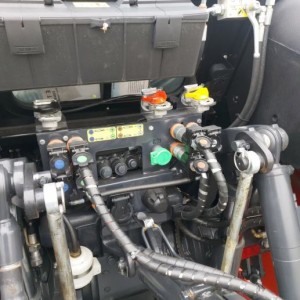 traktor ARMATRAC 1004 Lux CRD4
