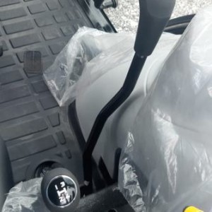 traktor ARMATRAC 504e
