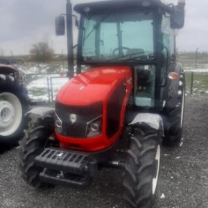 traktor ARMATRAC 604e