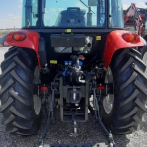 traktor ARMATRAC 704e+ T0
