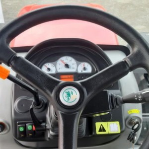 traktor ARMATRAC 904e+
