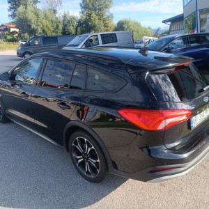 Ford Focus Karavan 2,0 activ full led, kamera