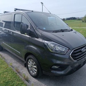 Ford Transit Custom 2.0 TDCi dupla kabina limited edition