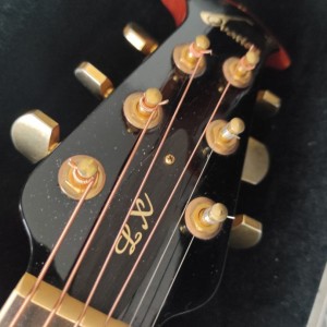 Gitara Ovation legend 2077LX, USA