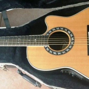 Gitara Ovation legend 2077LX, USA