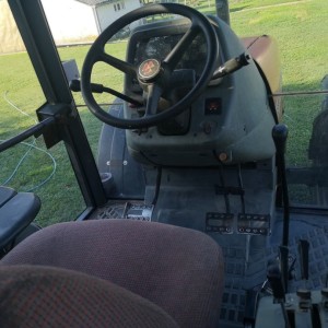 Massey Ferguson 4255