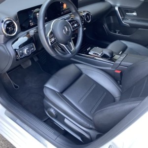 Mercedes-Benz A-klasa 200 * AUTOMATIK * REG. GODINU DANA *