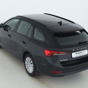 Škoda Octavia Combi 2,0 TDI *svojim kamionima uvozimo-do registracije*