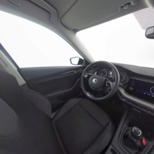 Škoda Octavia Combi 2,0 TDI *svojim kamionima uvozimo-do registracije*