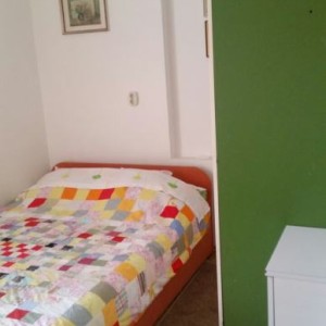 Najam sobe učeniku ili studentu Split, 12 m2 u blizini centra Joker