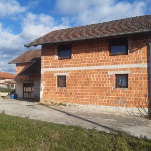 Kuča i građevinsko zemljište Sesvete Kraljevečki Novaki