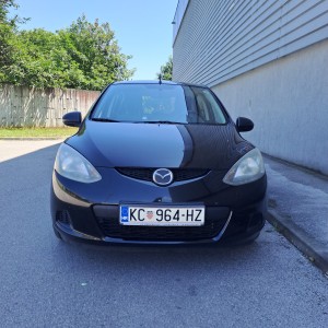 Mazda 2, 1.3 benzin, 2008.