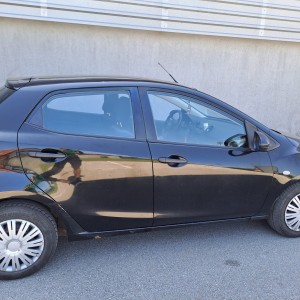 Mazda 2, 1.3 benzin, 2008.