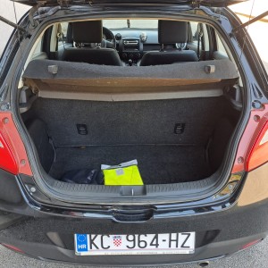 Mazda 2, 1.3 benzin, 2008.