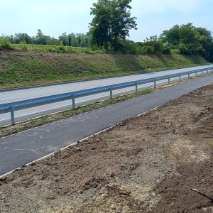 Prodajem plac za gradnju vikendice s voćnjakom