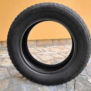 Gume zimske Bridgestone Blizzak LM-25 M+S 195/60 R16 89H