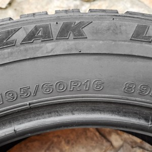 Gume zimske Bridgestone Blizzak LM-25 M+S 195/60 R16 89H