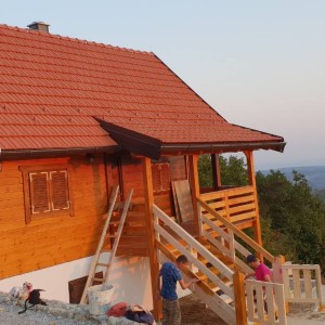 Emaus drvene kuće