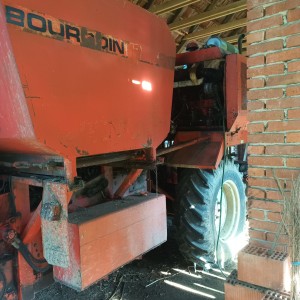 Prodajem Bourgoin gm-40