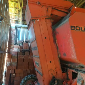 Prodajem Bourgoin gm-40