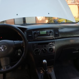Prodajem Toyotu Corollu