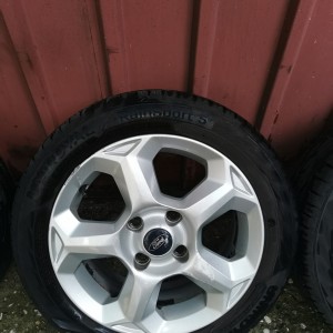 Alu felge 15 FORD 4x108, 4 kom + 4 GUME UNIROYAL 2021. SAMO 90 EUR/KOM