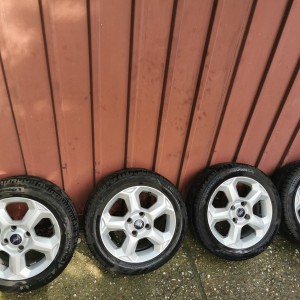 Alu felge 15 FORD 4x108, 4 kom + 4 GUME UNIROYAL 2021. SAMO 90 EUR/KOM