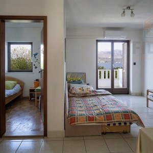 Kuća s bazenom za odmor - Splitska (Brač)