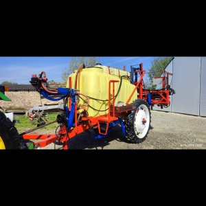 Vucena prskalica Agromechanika AGS Sprayer 3000litara