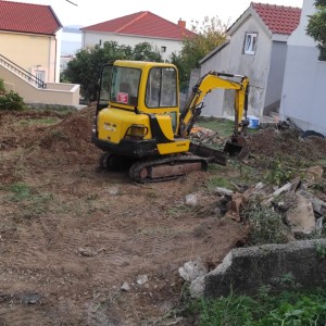 Iskopi i rušenja mini bagerom(3t)