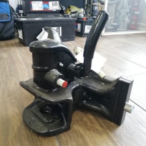 Automatska poteznica za traktor