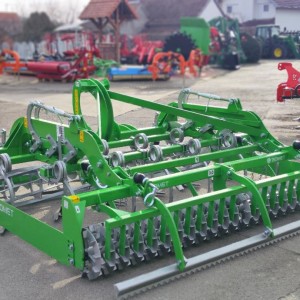 BOMET KOMPAKTOR 3M
