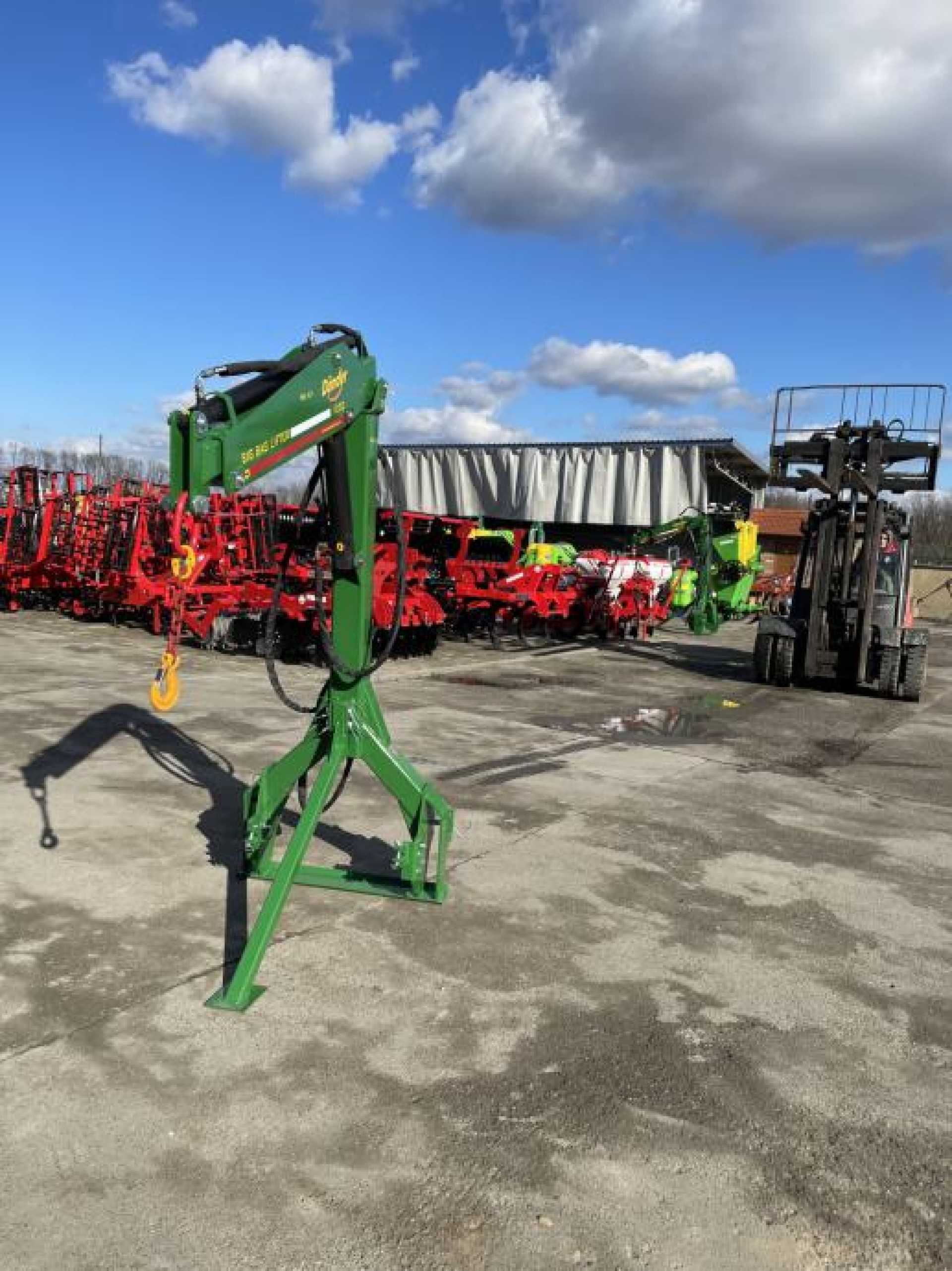 DONDER UTOVARIVAČ ZA JUMBO VREĆE 5,5M 1500KG