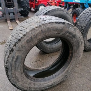 Gume Michelin 295/60/22,5 cjelogodišnja 2 kom. - CIJENA PO KOMADU