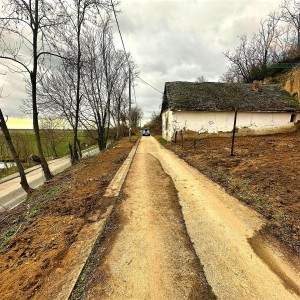 Zemljište za vikendice - Zmajevac