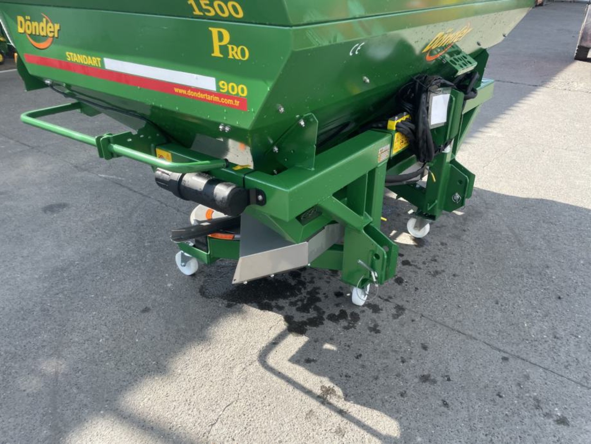 RASIPAČ DONDER CGSA 1500 L PRO S LIMITEROM